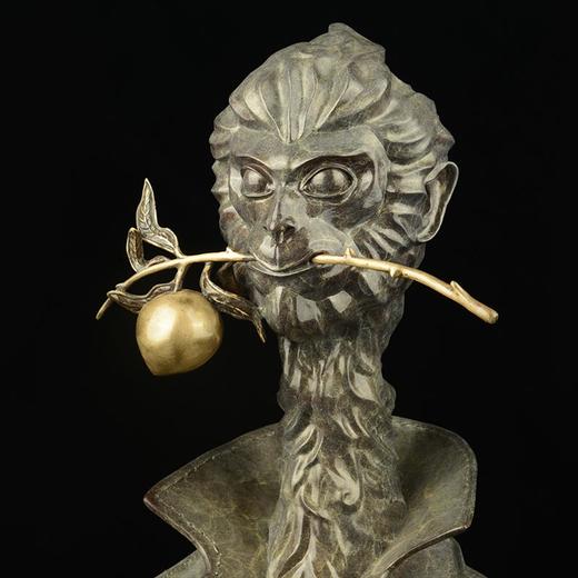 宇达青铜摆件 毛锎作品《高等动物之猴与桃》限量12件 客厅摆件  高44cm 商品图4