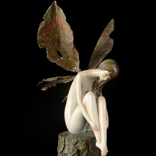 宇达青铜摆件  李月作品《暮蝶》 限量12件  艺术摆件  高57cm 商品图3