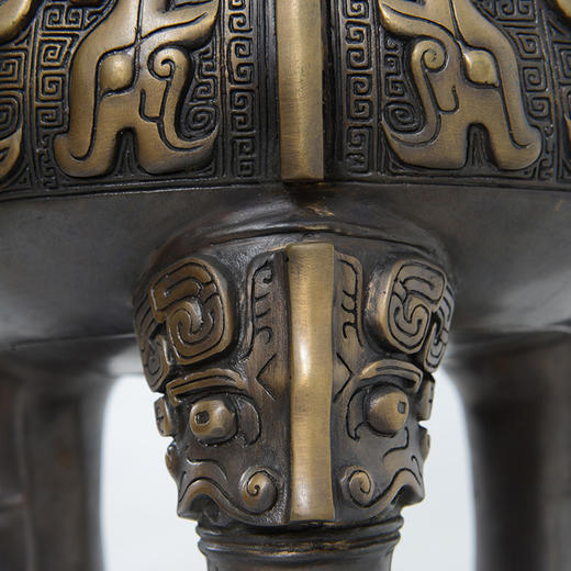 宇达青铜创意艺术品乔迁送礼家居办公室《财鼎》鼎铜摆件  高31.8cm 商品图2