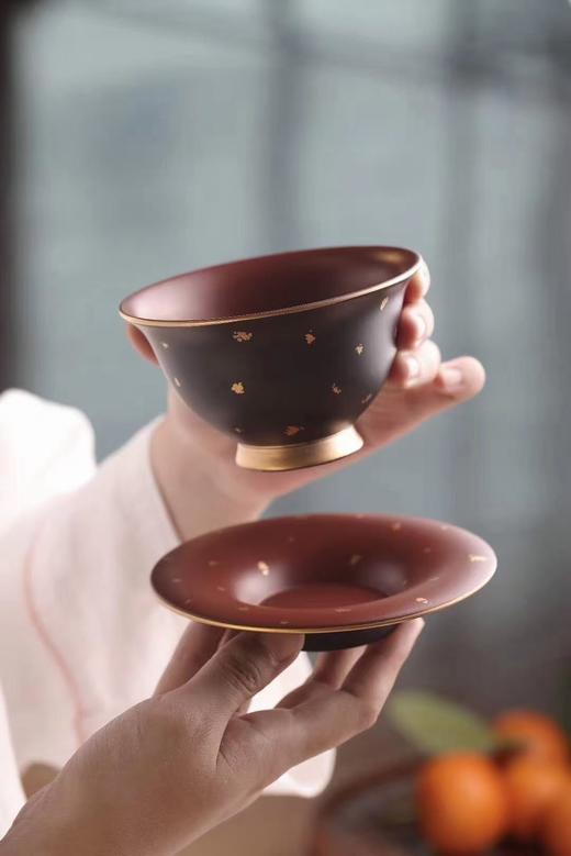 【周年庆】宜兴正宗原矿精品双色描金洒金紫砂盖碗  150cc 商品图7