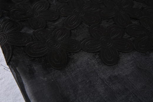 【伯妮斯茵】161B123--黑色半裙--邮差胡林--《生命之美-梵高的花园》 商品图7