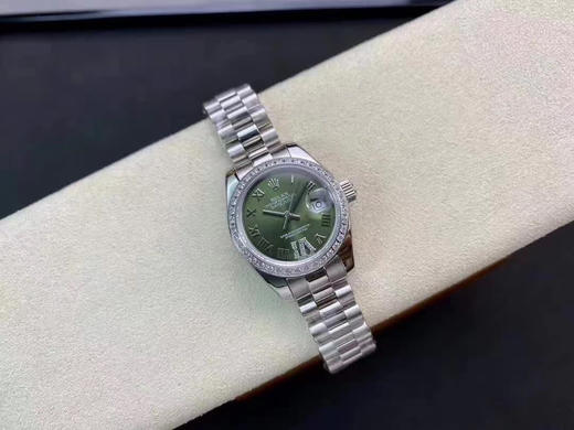 NOOB出品，女装日志型28㎜日志型279174-0009 ①：女装日志型的蚝式表壳是坚固优雅、美比例的典范。采用316L不锈钢来锻造不锈钢腕表表壳，具备高抗腐蚀性 商品图14