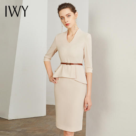 IWY/高端杏色职业西装套裙女商务干练工作服时尚修身包臀气质名媛正装Q195 商品图0
