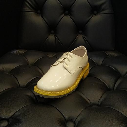 LFGJ 5502 中性复古漆皮石头纹女鞋 商品图0