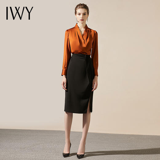 IWY/时尚焦糖色设计感衬衫黑色修身包臀黑色半裙套裙女商务通勤职业装193078B1+193079S2 商品图0