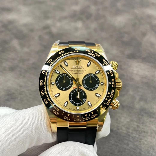 N劳li士黄金迪通拿余文乐M116518ln-0048，单独真正4130机芯，精钢镀厚金，黄金表壳。表壳厚度和zp一致，全部计时功能100% 实现， 使用了订制版KIF避震器 正品原版开模精品中的精品 商品图1
