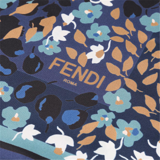 芬迪 FENDI (vetrina) FENDI SCARF 丝巾JPY带授权招加盟代理 商品图1