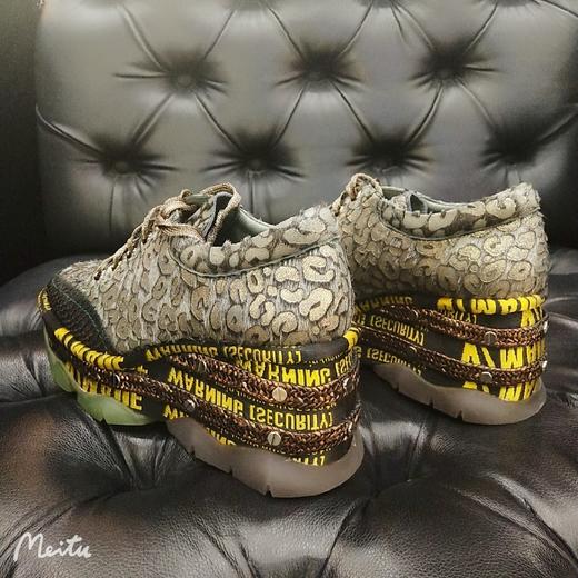 LFGJ  6420设计师款鱼皮与马毛拼接厚底增高鞋 商品图5