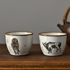 「景德镇汝瓷开片手绘五牛图品茗杯」矾红牛转钱坤缸杯大号主人杯茶杯