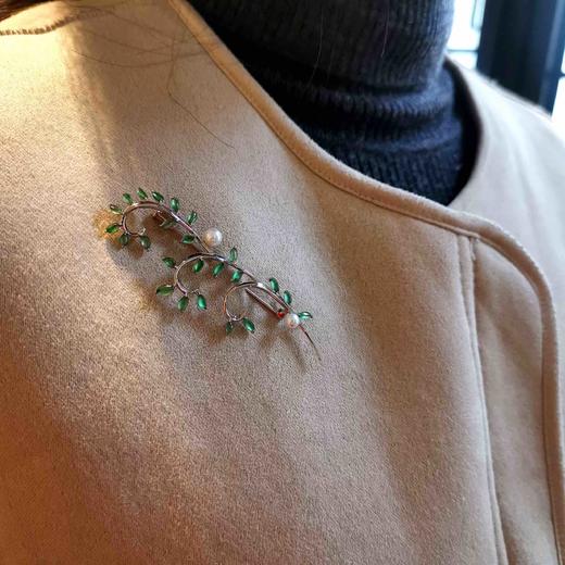 【珝设计】蔓 珍珠翡翠胸针 商品图5