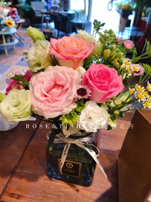 【赠品】一周一花/6束品质鲜花 商品图1