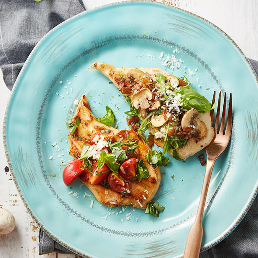松露蘑菇番茄罗勒双品鸡排Grilled Chicken Steak topped with truffle mushroom & tomato basil 商品图1