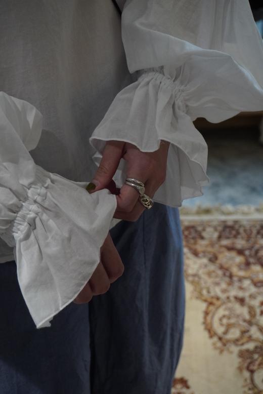 FRANCESCA多色喇叭袖上衣 商品图6