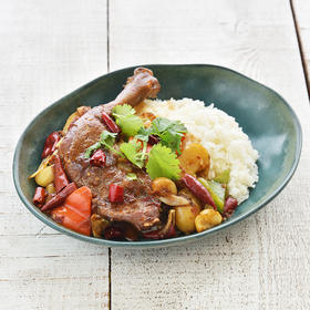 新疆大盘鸡腿饭 Xinjiang Saute Spicy Chicken Rice