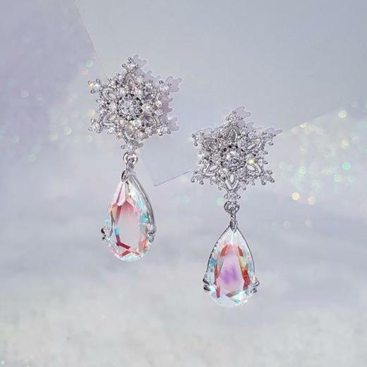 韩国Wingbling 冰雪世界 Vera耳环（银色）Olive YoungJPY带授权招加盟代理 商品图0