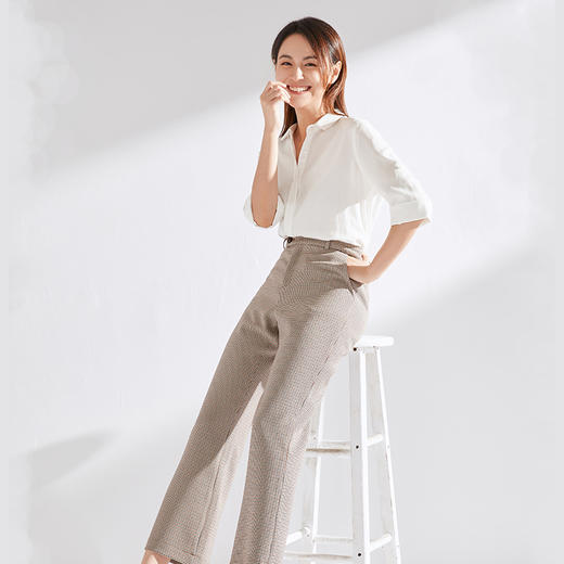 IN AND ON轻奢女装 千鸟格阔腿休闲长裤女简约时尚修身条纹裤子女20685 商品图1