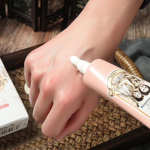 上海女人乳木果特润丝滑护手霜55ml 商品图2