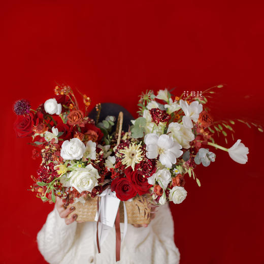 《心动》-自然风手提花篮 商品图1