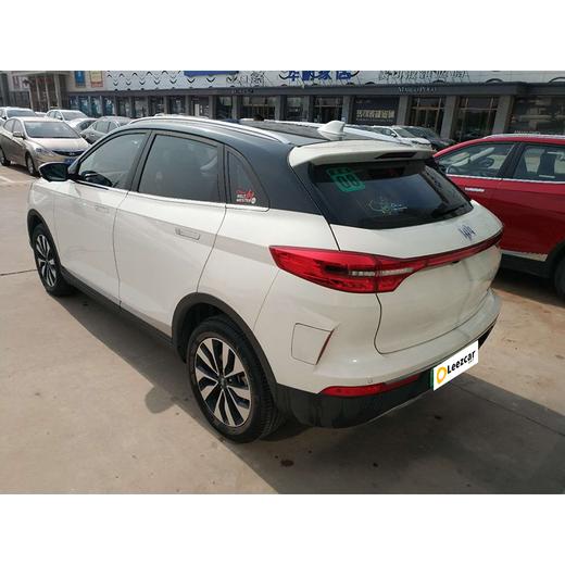 威马 EX5 300 Lite探索版 【长租-北京】 商品图3