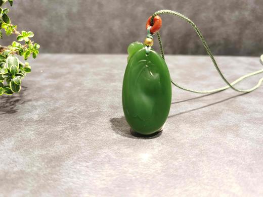 【御珠宫坊】碧玉花鱼挂件 商品图1