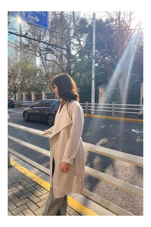 Puree｜#0518 纯羊绒不对称设计大衣 [米 / 褐 / 藏青 / 酒红] 商品图3