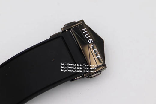 ZF全新爆品 陶瓷   全新Big Bang Sang Bleu II刺青二代腕表  恒宝 热门款 史上复杂陶瓷工艺重大突破 运用立体几何图形，呈现出精妙的浮雕效果和深邃质感 商品图8