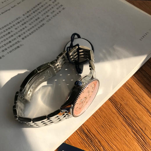 订制渠道货 新款到货～真的是美！表盘12粒真钻配以精致的彩色珍珠贝母表盘！！Breitling百年灵航空计时自动腕表 商品图4