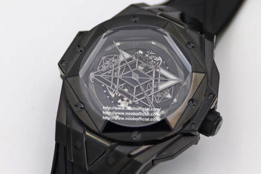ZF全新爆品 陶瓷   全新Big Bang Sang Bleu II刺青二代腕表  恒宝 热门款 史上复杂陶瓷工艺重大突破 运用立体几何图形，呈现出精妙的浮雕效果和深邃质感 商品图2