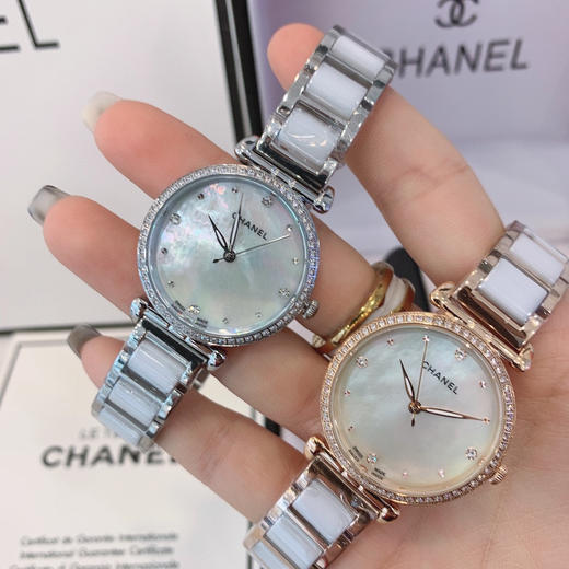 香奈儿 CHANEL 唯美系列陶瓷腕表。简约时尚的风格，外观雅致华美 商品图4