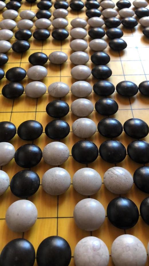 天然云南高山石头双面凸围棋子 商品图0