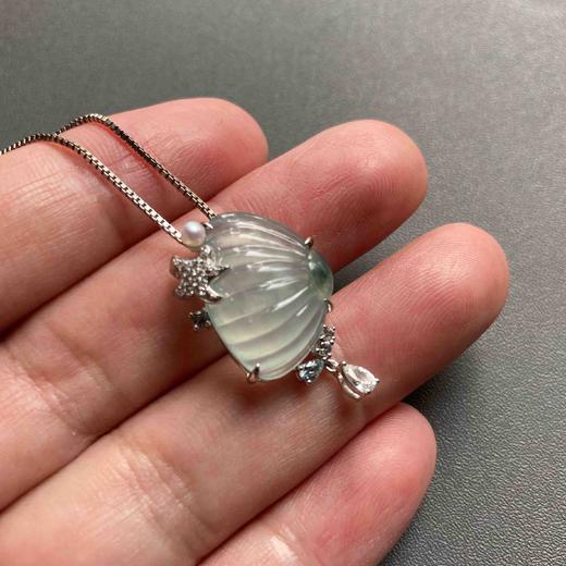 高冰种飘花翡翠贝壳18k白金钻石珍珠无色蓝宝石镶嵌 商品图6