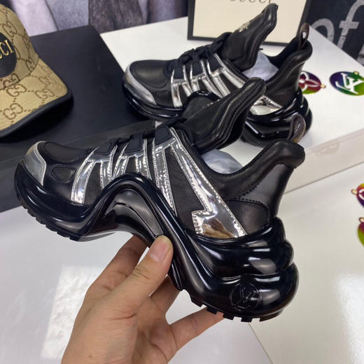 春季特价💰730 LV原装版本 # LVUIS  VUITTON 路易威登老爹鞋 商品图6