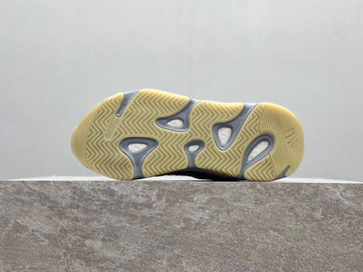 春季特价💰570 纯原版本 # AD Yeezy700 商品图4