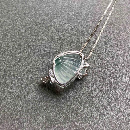 高冰种飘花翡翠贝壳18k白金钻石珍珠无色蓝宝石镶嵌 商品图5