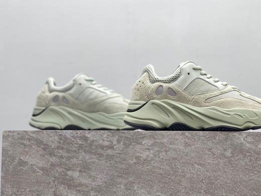 春季特价💰570 纯原版本 # AD Yeezy700 商品图7