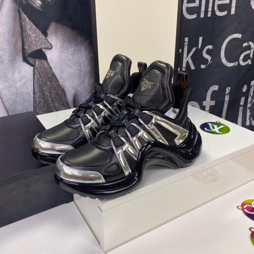 春季特价💰730 LV原装版本 # LVUIS  VUITTON 路易威登老爹鞋 商品图1