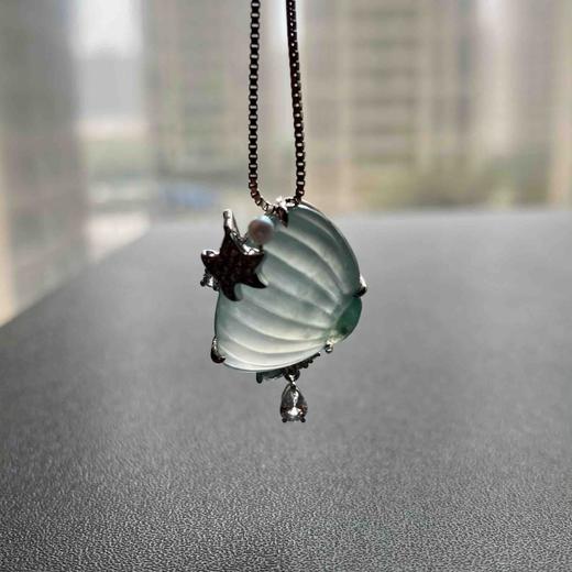 高冰种飘花翡翠贝壳18k白金钻石珍珠无色蓝宝石镶嵌 商品图8