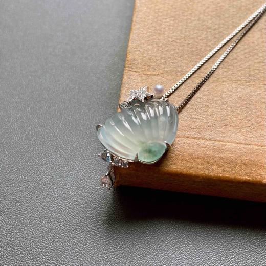 高冰种飘花翡翠贝壳18k白金钻石珍珠无色蓝宝石镶嵌 商品图2