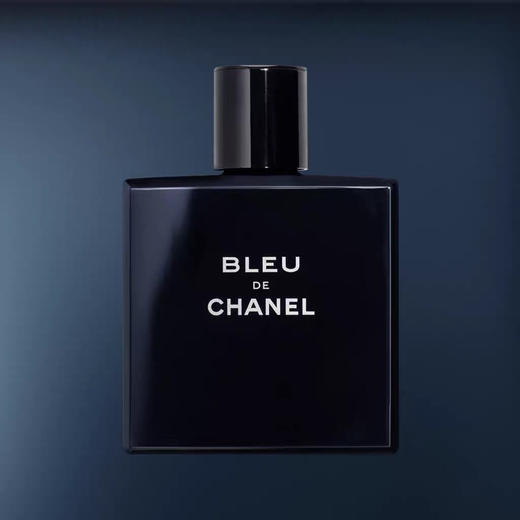 【海关保税直发】CHANEL 香奈儿蔚蓝男士淡香水 bleu木质香-会员5折 商品图1
