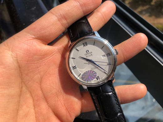 MKS欧米茄碟飞系列腕表。优雅纤薄的外表，搭配简约大方的设计 商品图0