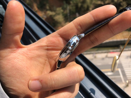 MKS欧米茄碟飞系列腕表。优雅纤薄的外表，搭配简约大方的设计 商品图3