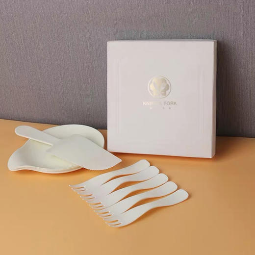 黑巢-蛋糕餐具生日蛋糕 商品图0