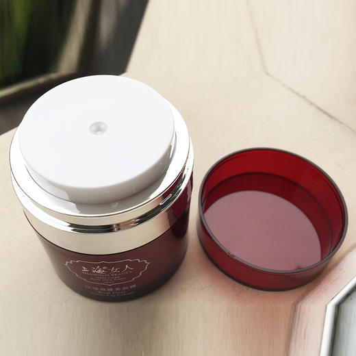 上海女人玫瑰晨露素颜霜50g 商品图4