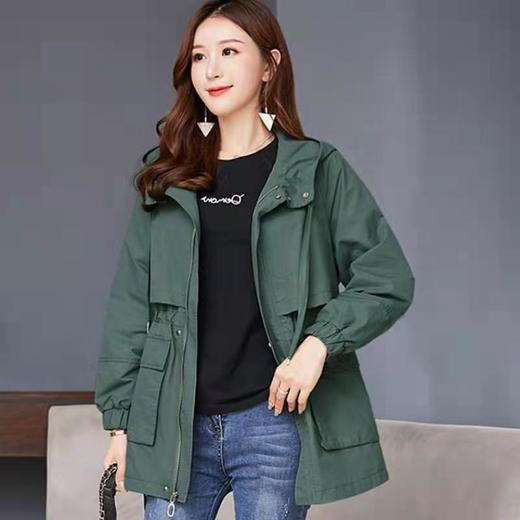 洋洋红休闲外套 货号A05 商品图1