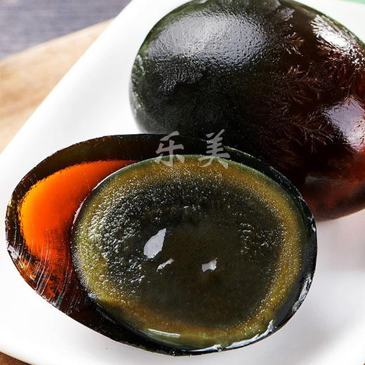 万冠松花皮蛋6枚372g 商品图1