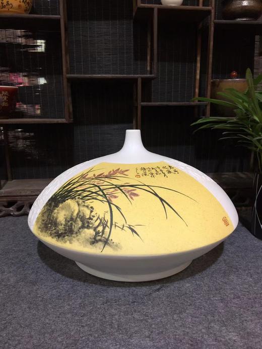 柳青松:室雅人和飞碟瓶 商品图0