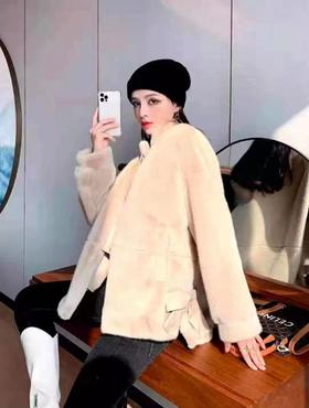 爱尚立园貂上衣12－8