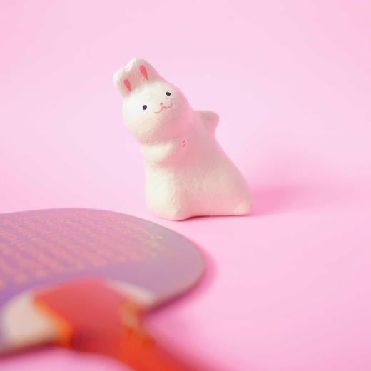 HUJI祤集摆件扶杯小兔（纸） 商品图0