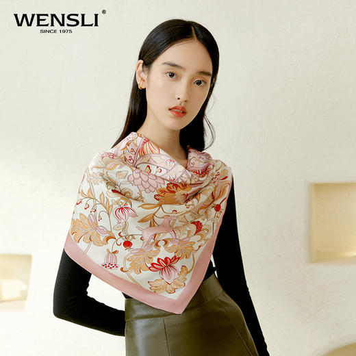 【线上专款】双面印花大方巾-花间趣 商品图1