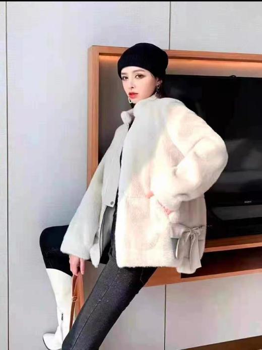 爱尚立园貂上衣12－8 商品图1